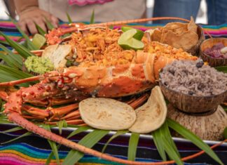 Exitoso Festival de la Langosta en Punta Allen