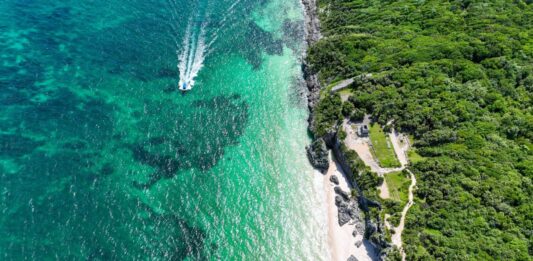 Aeropuerto de Tulum llevará prosperidad a comunidades del centro y sur