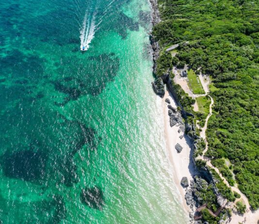 Aeropuerto de Tulum llevará prosperidad a comunidades del centro y sur